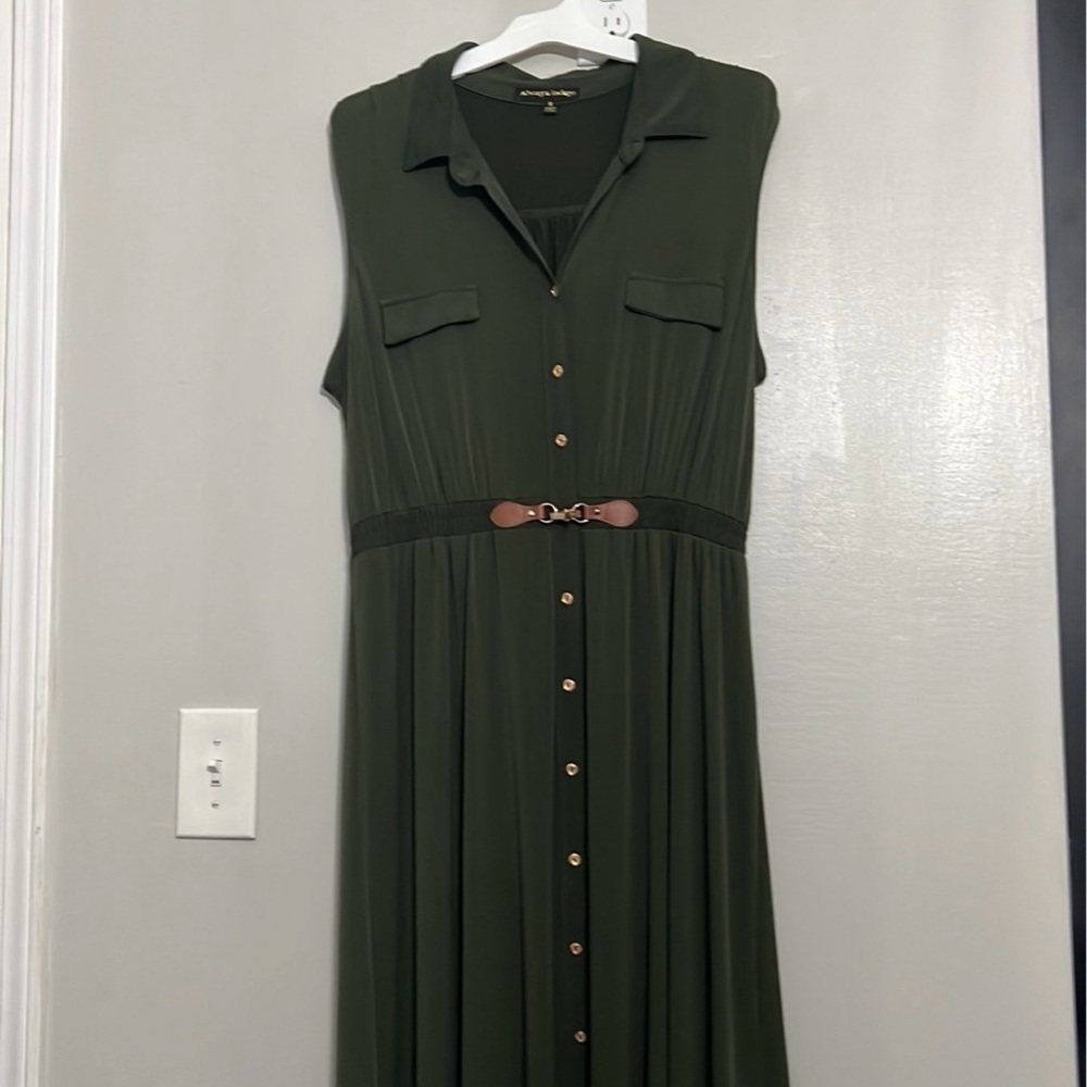Green button up Sleeveless maxi Dress